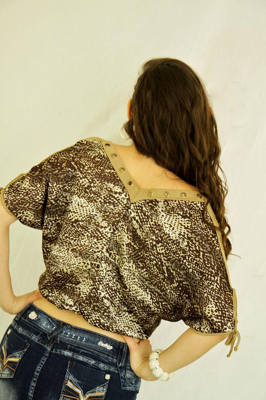 Ref. 004 -1399 Blusa cereza