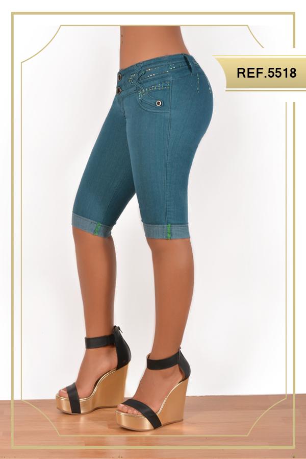 Ref. 001 -5518C Hermoso Vaquero Capri Colombiano LevantaCola