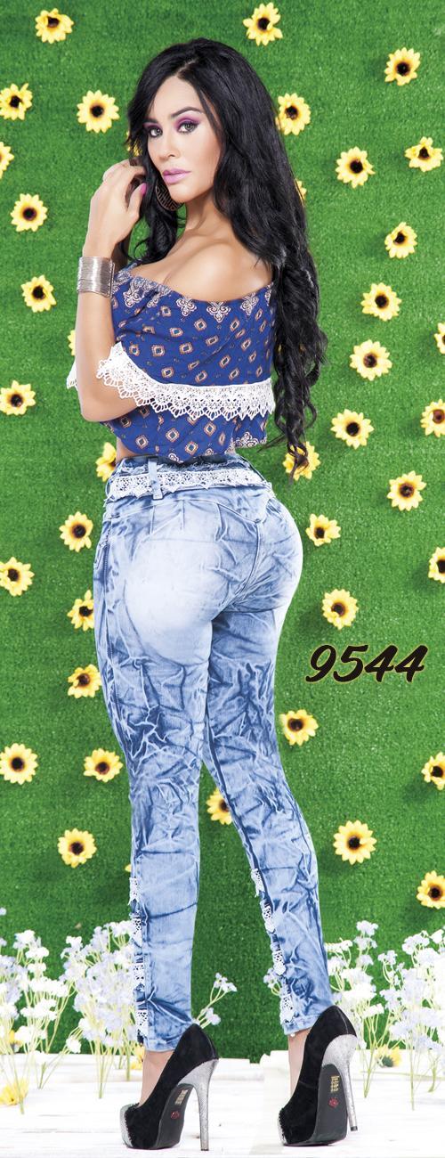 Ref. 001 -9544 Jean Levanta cola Colombiano