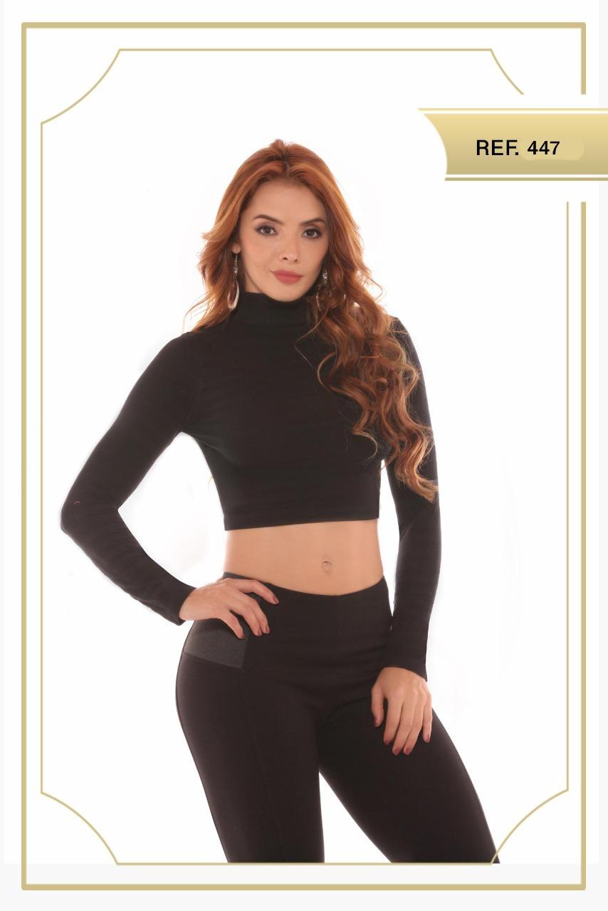 Ref. 003 -0447 Blusa hermosa de moda