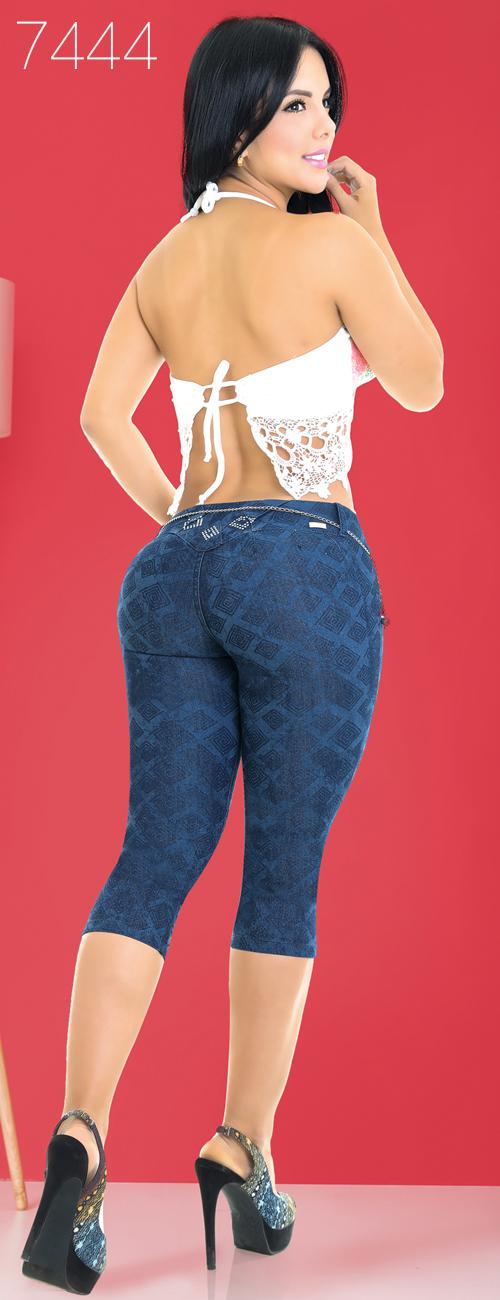Ref. 001 -7444 Jean Capri Colombiano