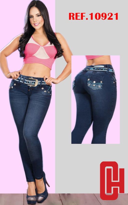 Ref. 001 -10921  Jean levantacola con bolsillos