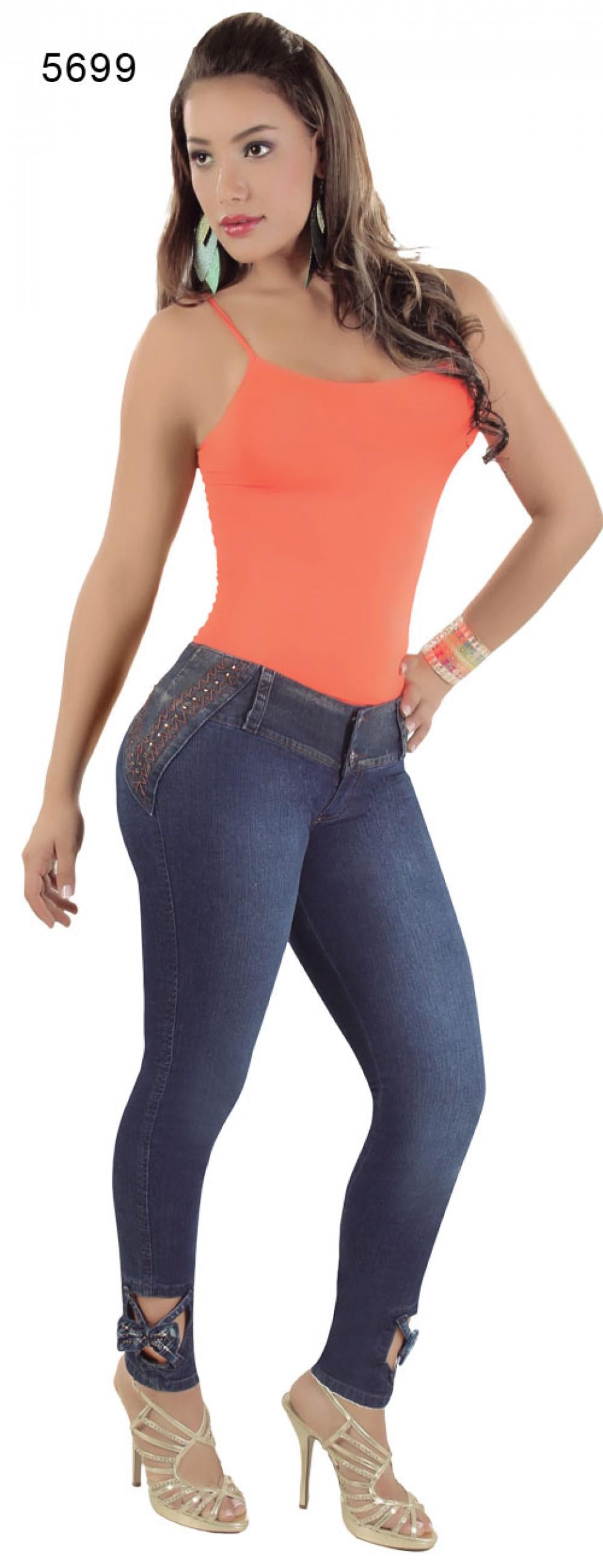 Ref. 001 -5699 CAPRI COLOMBIANO LEVANTACOLA