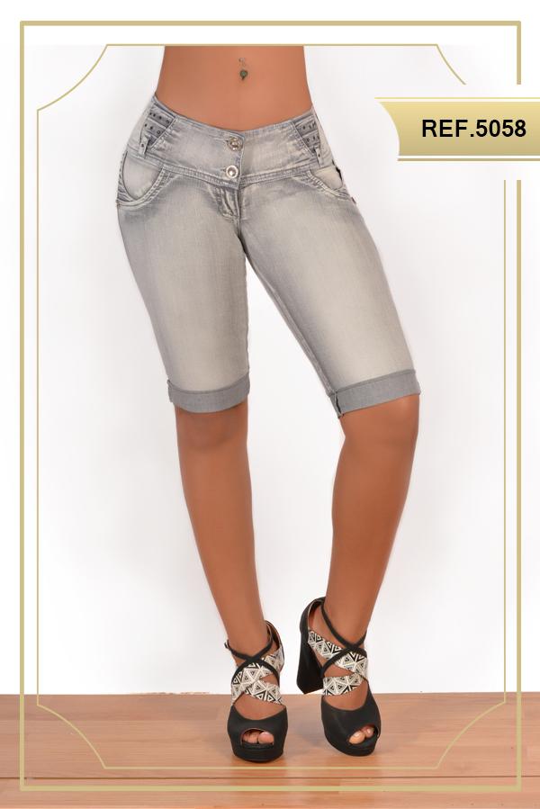 Ref. 001 -5058 Pantalon Capri Levanta cola Colombiano