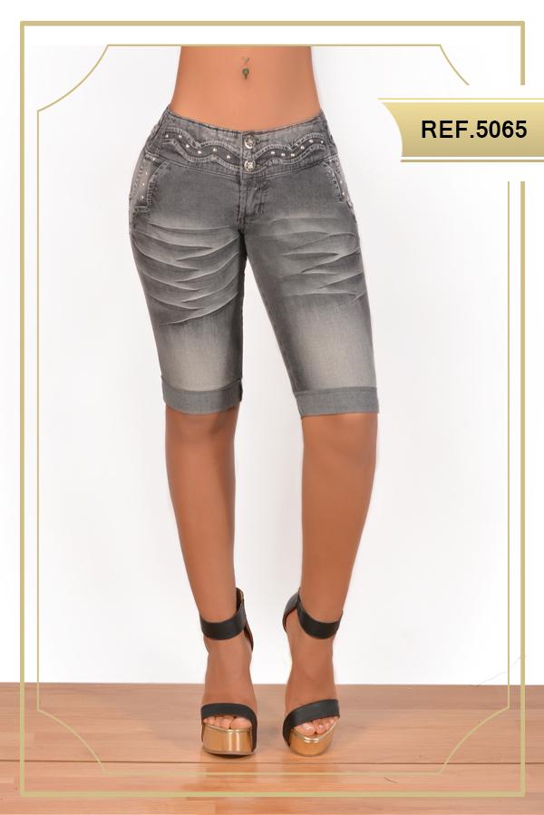 Ref. 001 -5065 Jean Capri Levanta cola Colombiano