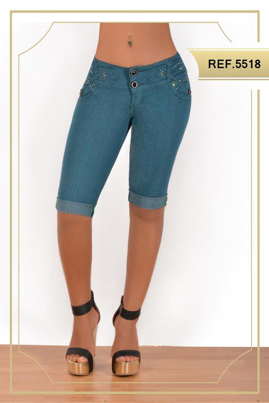 Ref. 001 -5518C Hermoso Vaquero Capri Colombiano LevantaCola
