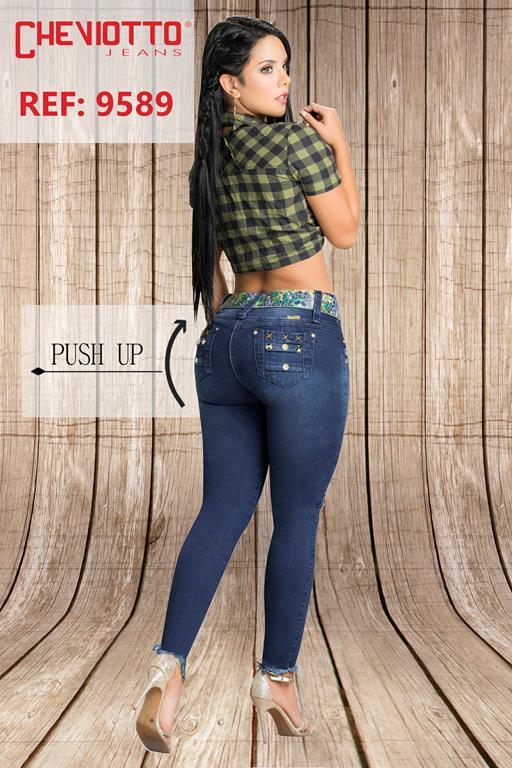 Ref. 001 -9589 Jeans con Bolsillos