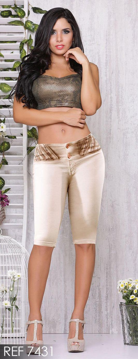 Ref. 001 -7431 Jean Capri Levantacola Colombiano