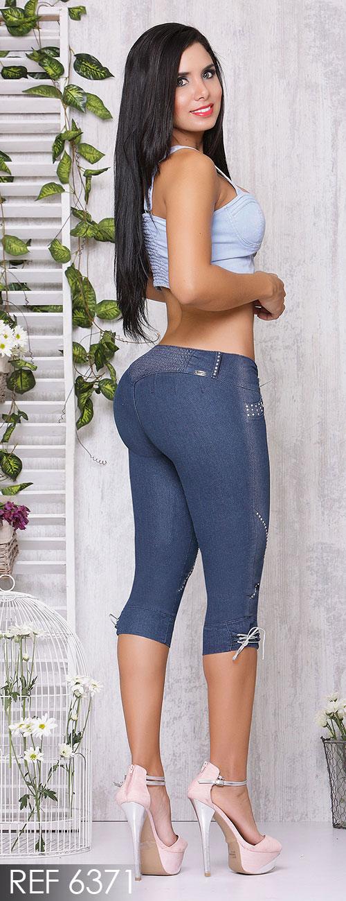 Ref. 001 -6371 Jean Capri Colombiano Levantacola