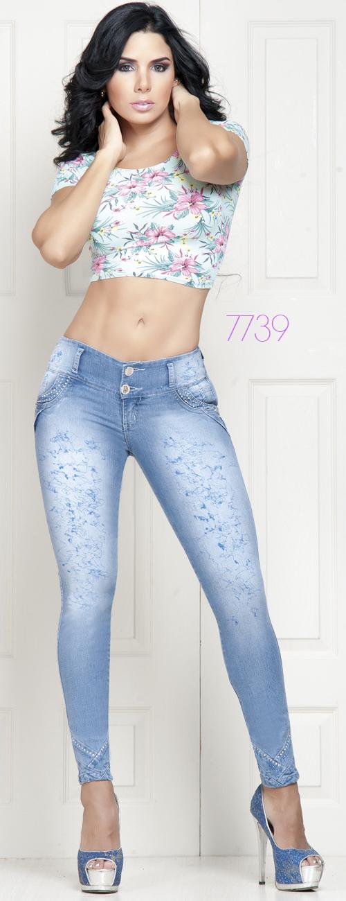 Ref. 001 -7739 Vaqueros Sexys y Fabulosos