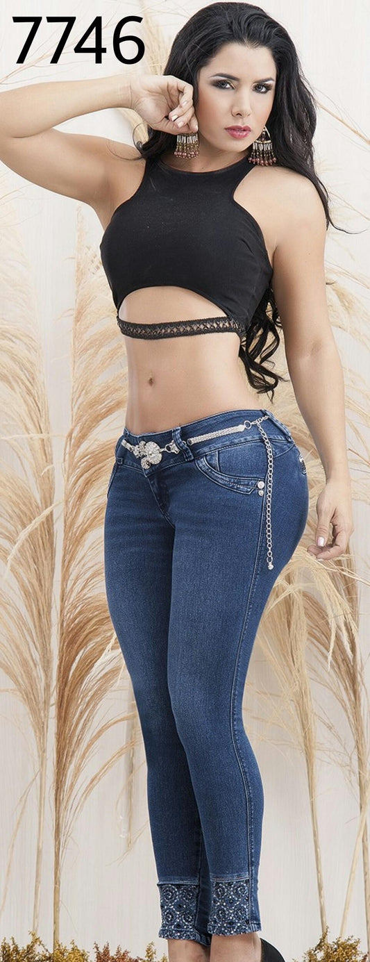 Ref. 001 -7746 Pantalones De Diseño Único